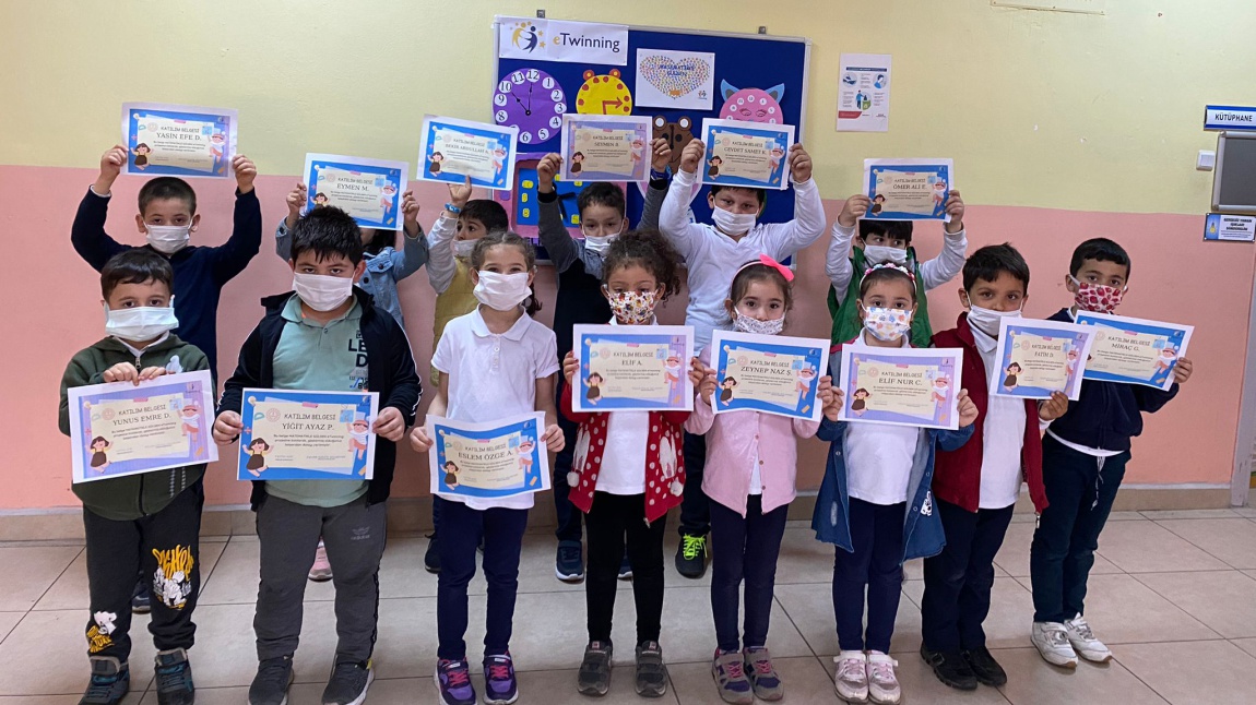 eTwinning Kalite Etiketi ile Ödüllendirildik !